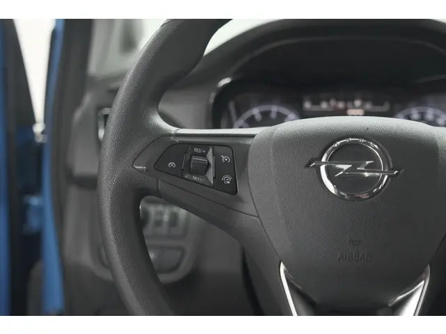 Opel KARL 1.0 Rocks Online Edition 2018 Benzine 31
