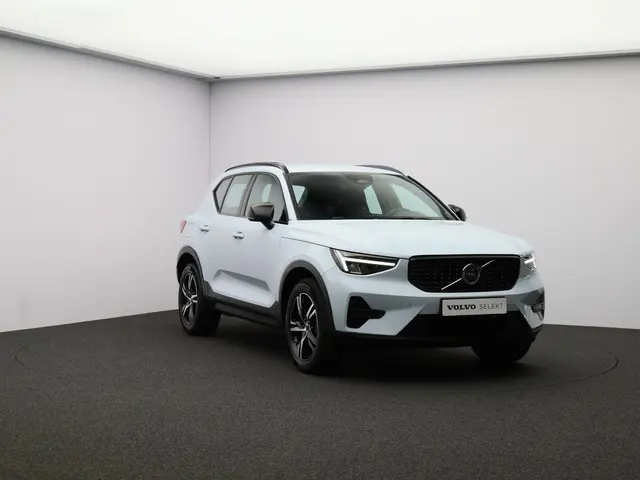 Volvo XC40 2.0 B4 Plus Dark 2024 Benzine 25