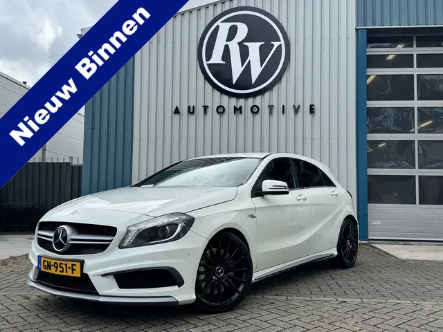 Mercedes-Benz A-Klasse AMG 45 4MATIC 2013 Benzine