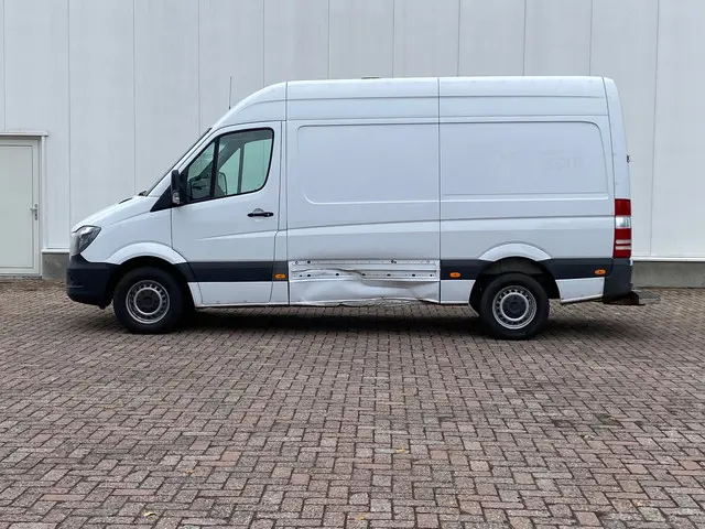 Mercedes-Benz Sprinter 316 2.2 CDI 366 HD DC 2017 Diesel 2