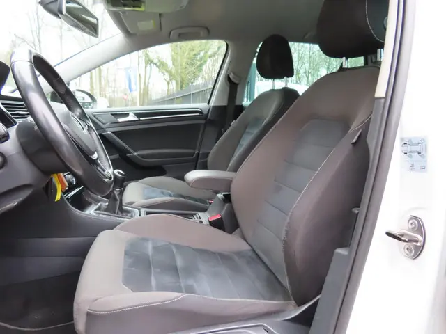 Volkswagen Golf 1.4 TSI ACT Comfortline 2012 Benzine 17