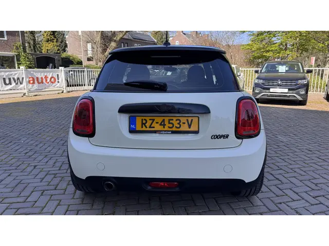 MINI Cooper Mini 1.5 Business 2018 Benzine 8