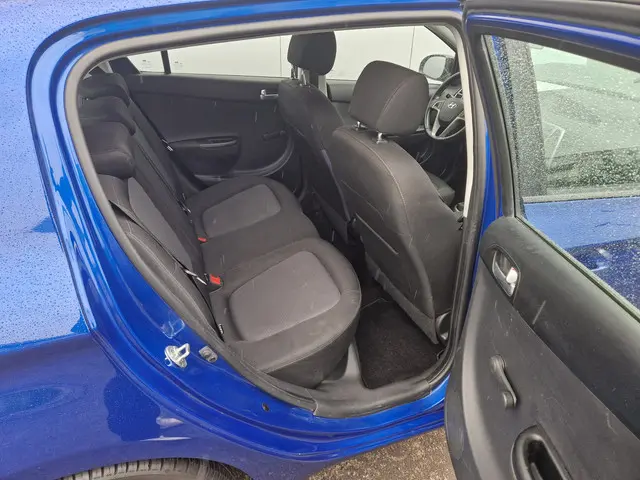 Hyundai i20 1.2i i-Motion 2012 Benzine 13