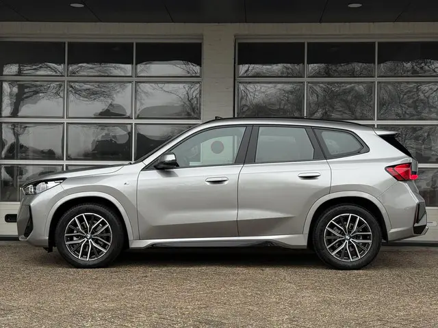 BMW X1 3