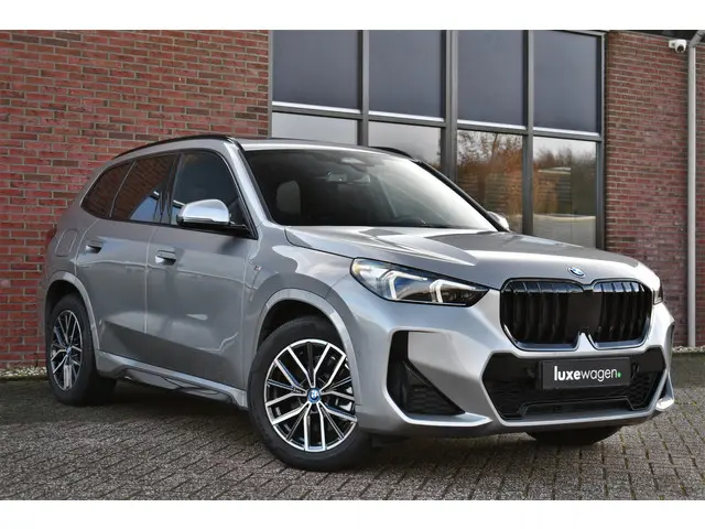 BMW X1 xDrive25e M-Sport 2024 Hybride Benzine 19