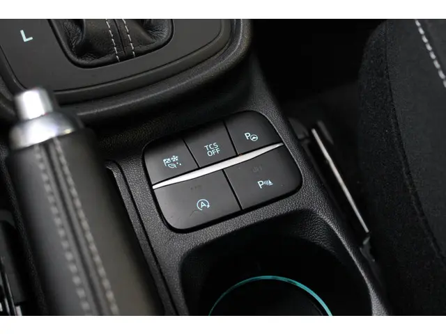 Ford Puma 1.0 EcoBoost Hybrid Titanium 2023 Benzine 25