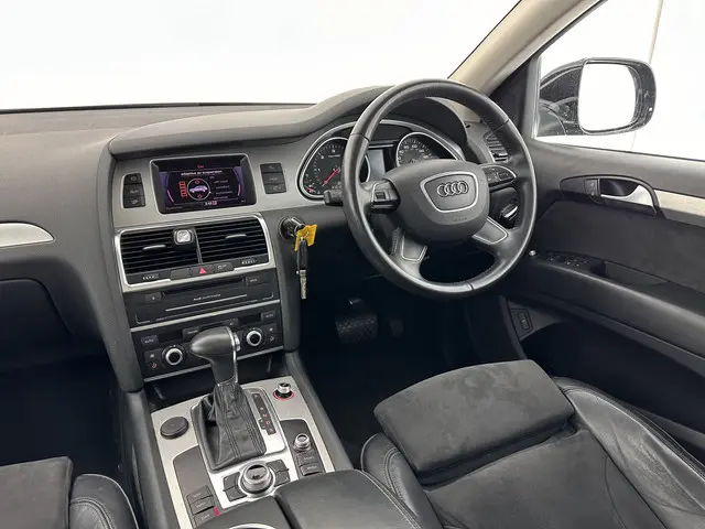 Audi Q7 3.0 TDI quattro 5+2 2012 Diesel 7