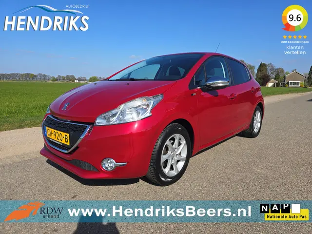 Peugeot 208 1.2 PureTech Style 2015 Benzine