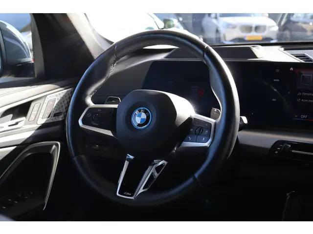 BMW X1 xDrive30e 2023 Hybride Benzine 8