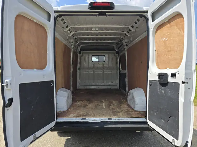 Citroën Jumper 33 2.2 BlueHDi 165 L3 H2 2022 Diesel 7