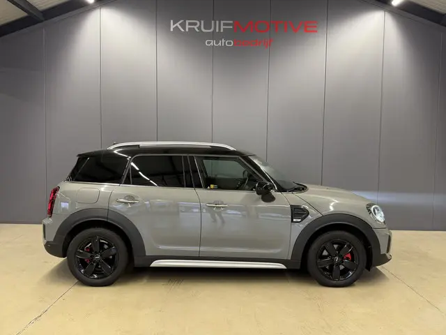 MINI Countryman 1.5 Cooper Business Edition 2020 Benzine 4