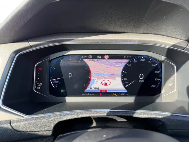 Volkswagen T-Roc 1.5 TSI Sport Business R 2020 Benzine 14