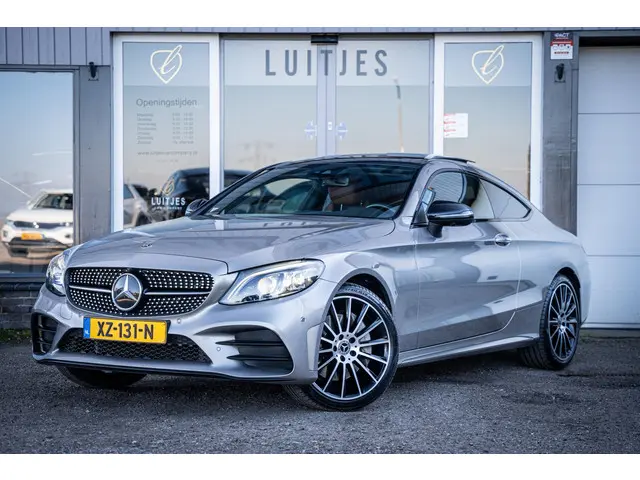 Mercedes-Benz C-Klasse Coupé 300 AMG 2019 Benzine 18