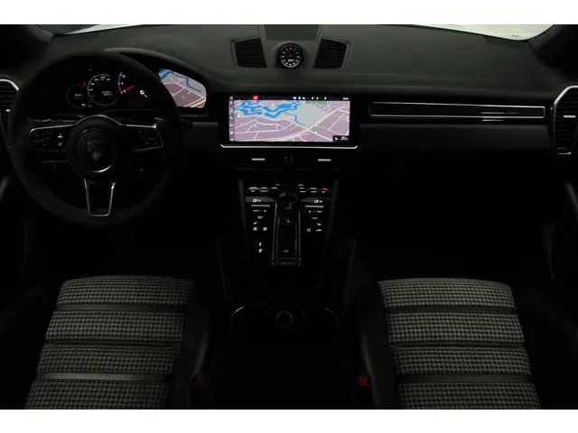 Porsche Cayenne Coupé 3.0 GT 2020 Benzine 33