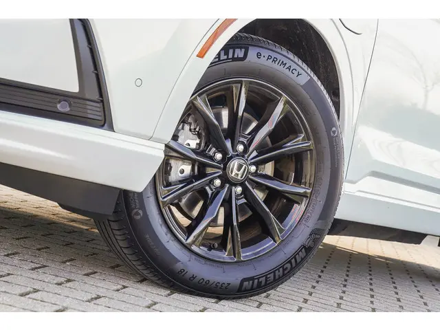 Honda CR-V 2.0i e:PHEV ADVANCE TECH 2024 Hybride Benzine 12