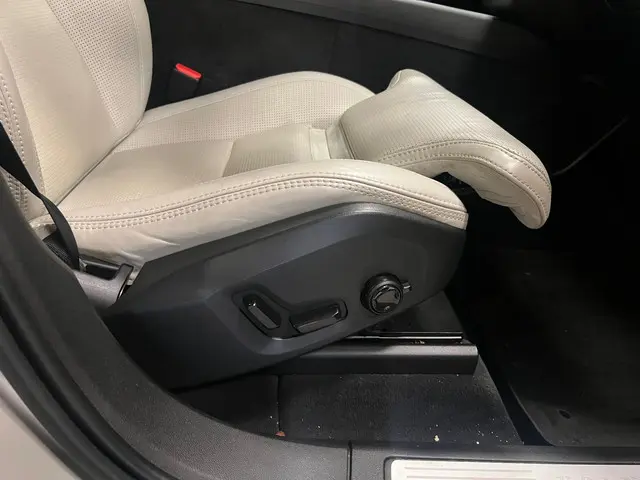 Volvo XC60 2.0 T5 AWD Inscription 2019 Benzine 16