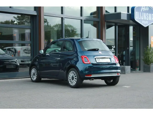 Fiat 500 1.0 Hybrid Dolcevita 2022 Benzine 19