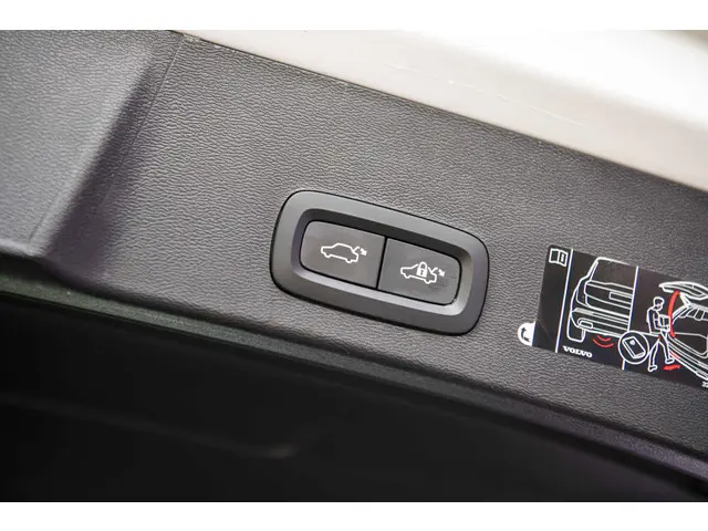 Volvo XC40 1.5 T2 Business Pro 2020 Benzine 27