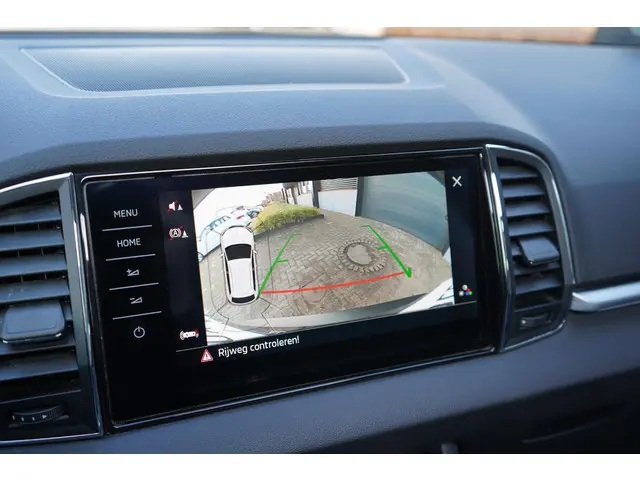 Škoda Karoq 1.5 TSI ACT Style 2018 Benzine 13