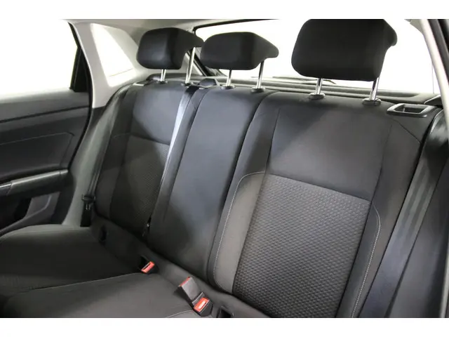 Volkswagen Polo 1.0 TSI NAP/Origineel NL 2019 Benzine 10