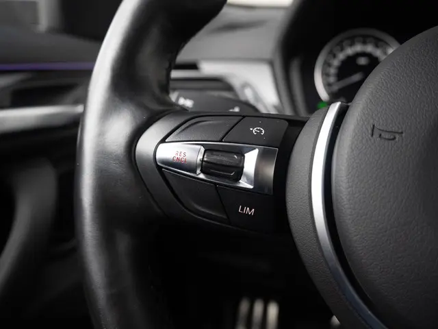 BMW X2 xDrive25e 2022 Hybride Benzine 29