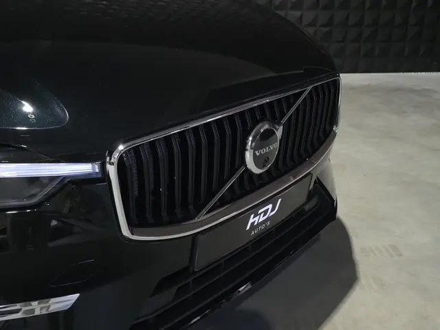 Volvo XC60 2.0 B5 Momentum Business 2022 Benzine 5