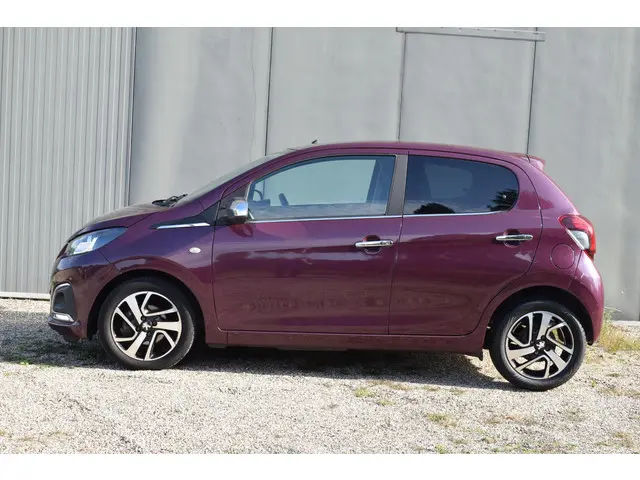Peugeot 108 1.0 e-VTi Première 2014 Benzine 3