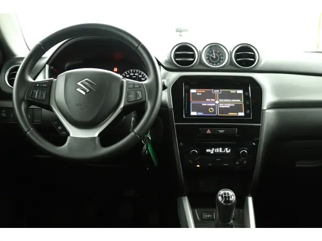 Suzuki Vitara 1.6 Exclusive 2015 Benzine 64