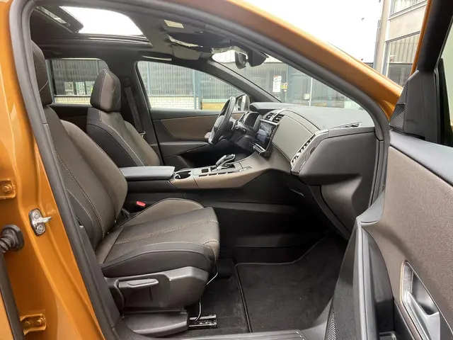 DS DS 7 Crossback 1.2 PureTech So Chic 2021 Benzine 39