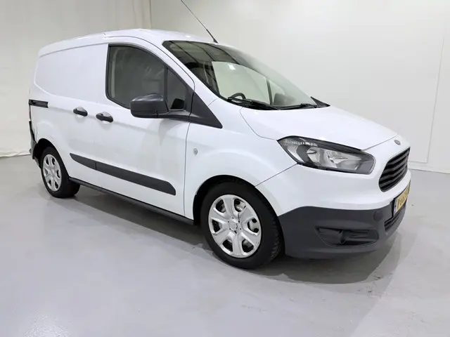 Ford Transit Courier Van 1.5 TDCI Airco NAP 2016 Diesel 33