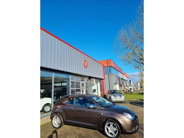 Alfa Romeo MiTo 1.4 Distinctive 2013 Benzine 2
