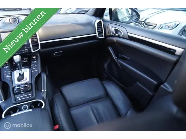 Porsche Cayenne 3.6 S 2015 Benzine 25