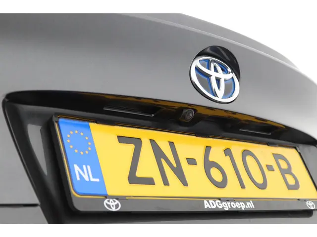 Toyota C-HR 1.8 Hybrid Style 2019 Hybride Benzine 38