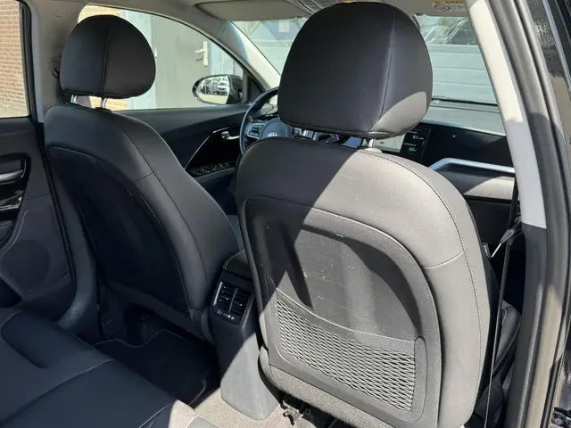 Kia Niro 1.6 GDI HYBRID DYNAMICLINE 2020 Hybride Benzine 11