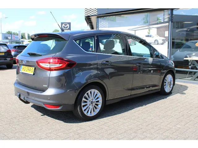 Ford C-MAX 1.5 Titanium 2015 Benzine 6
