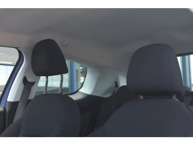 Peugeot 208 1.6 e-HDi Active 2012 Diesel 9