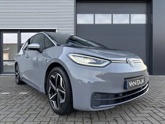 Volkswagen ID.3 First Plus 58 kWh 2020 Elektrisch 38