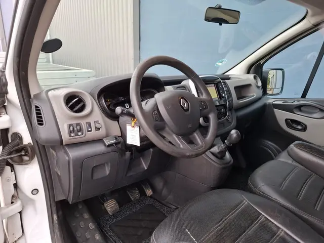 Renault Trafic 1.6 dCi T27 L1H1 Comfort 2016 Diesel 18