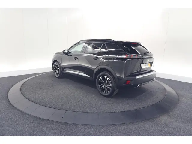 Peugeot 2008 PureTech 130 Allure Pack 2023 Benzine 63