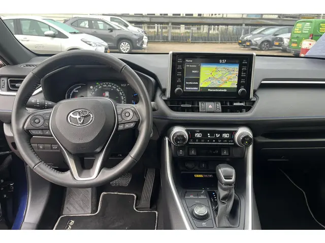 Toyota RAV4 2.5 Hybrid AWD Bi-Tone 2023 Hybride Benzine 7