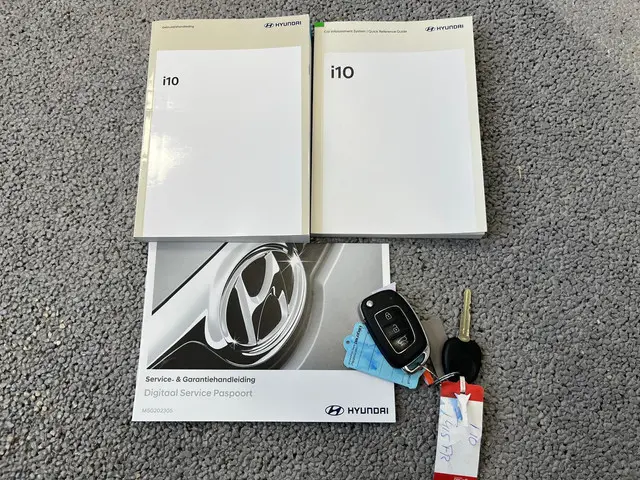 Hyundai i10 1.0 Comfort 2023 Benzine 22