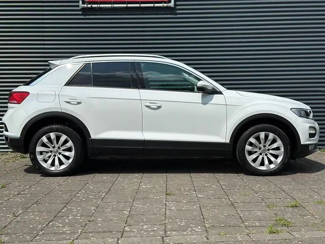 Volkswagen T-Roc 2