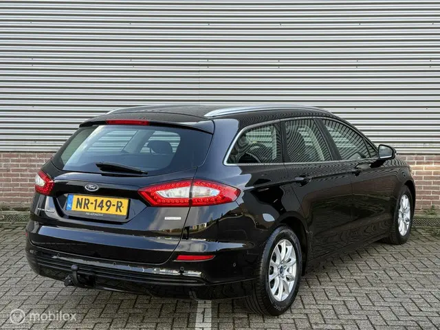 Ford Mondeo Wagon 1.5 Titanium AUTOMAAT 2017 Benzine 6