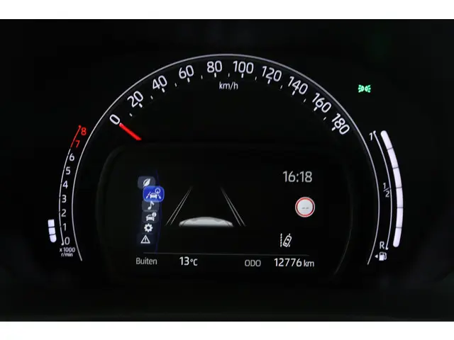 Toyota Aygo X 1.0 VVT-i MT Play 2024 Benzine 44