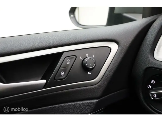 Volkswagen Golf 1.0 TSI Comfortline 2017 Benzine 16
