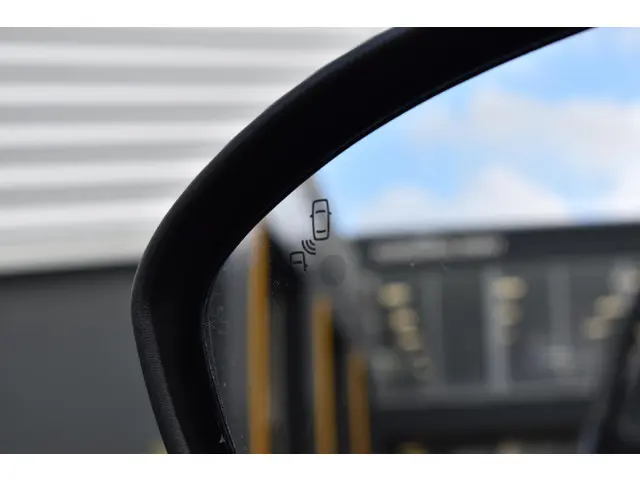 Dacia Jogger TCe 110 Expression 2023 Benzine 25