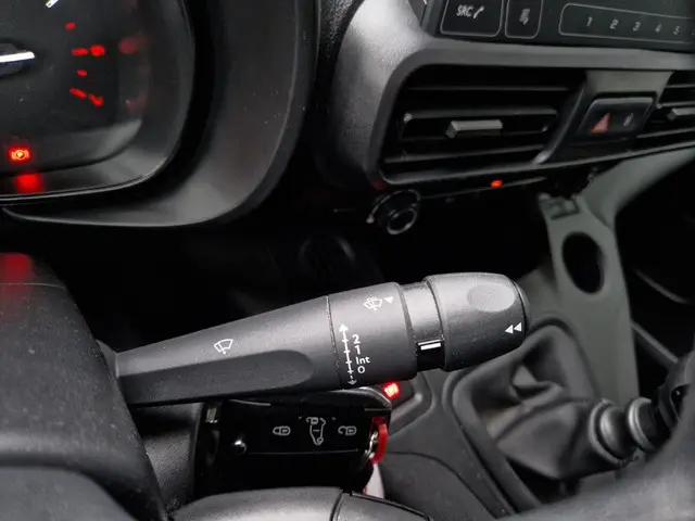 Citroën Berlingo 1.2 PureTech Club 2019 Benzine 8