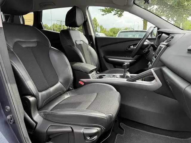 Renault Kadjar 1.2 TCe Intens 2016 Benzine 7