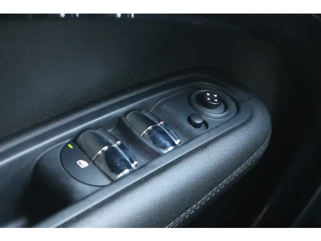 MINI Countryman Mini 1.6 Cooper S Chili 2013 Benzine 28