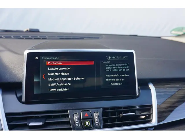 BMW 2 Serie Gran Tourer 216i 2022 Benzine 22